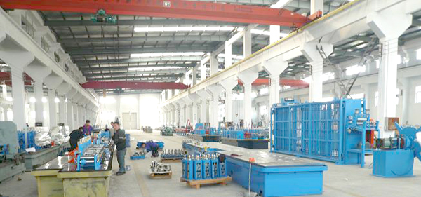 冠杰科技高頻焊管機組廠房