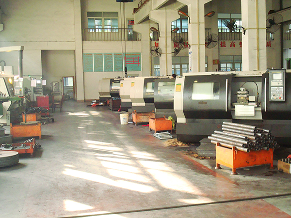 冠杰科技焊管機(jī)組廠房設(shè)備